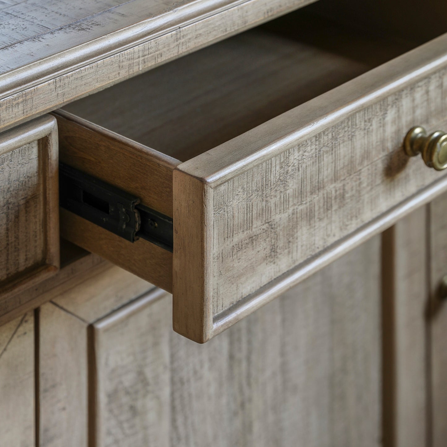 Vancouver 3 Door Sideboard