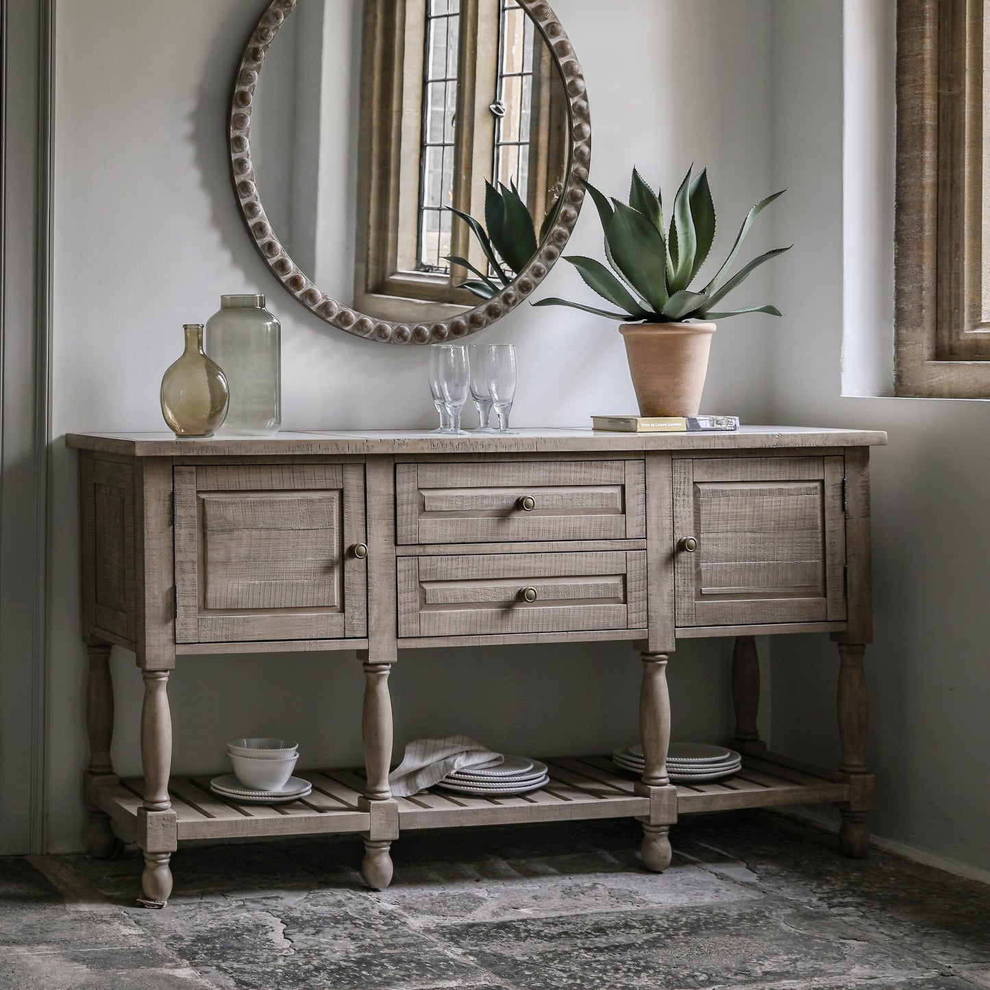 Vancouver 2 Door Sideboard